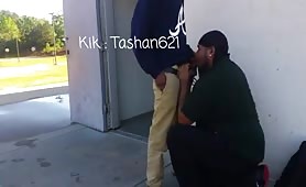 Str8 teen gets early morning head at the park