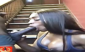 Str8 black thug fucking a horny tranny