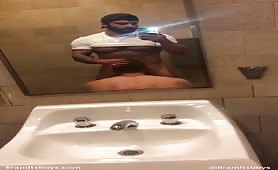 Fucking with my boyfriend at the mall bathroom